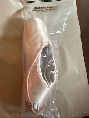 NWT Bloch Alpha Size 6 XX Satin Ballet Pointe Shoe - Light Pink (S0104)
